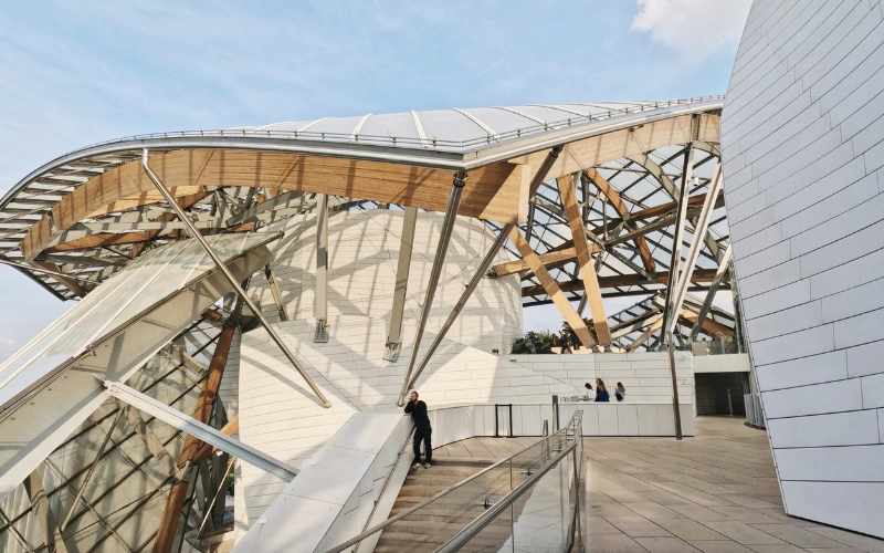  Louis Vuitton Foundation, Paris