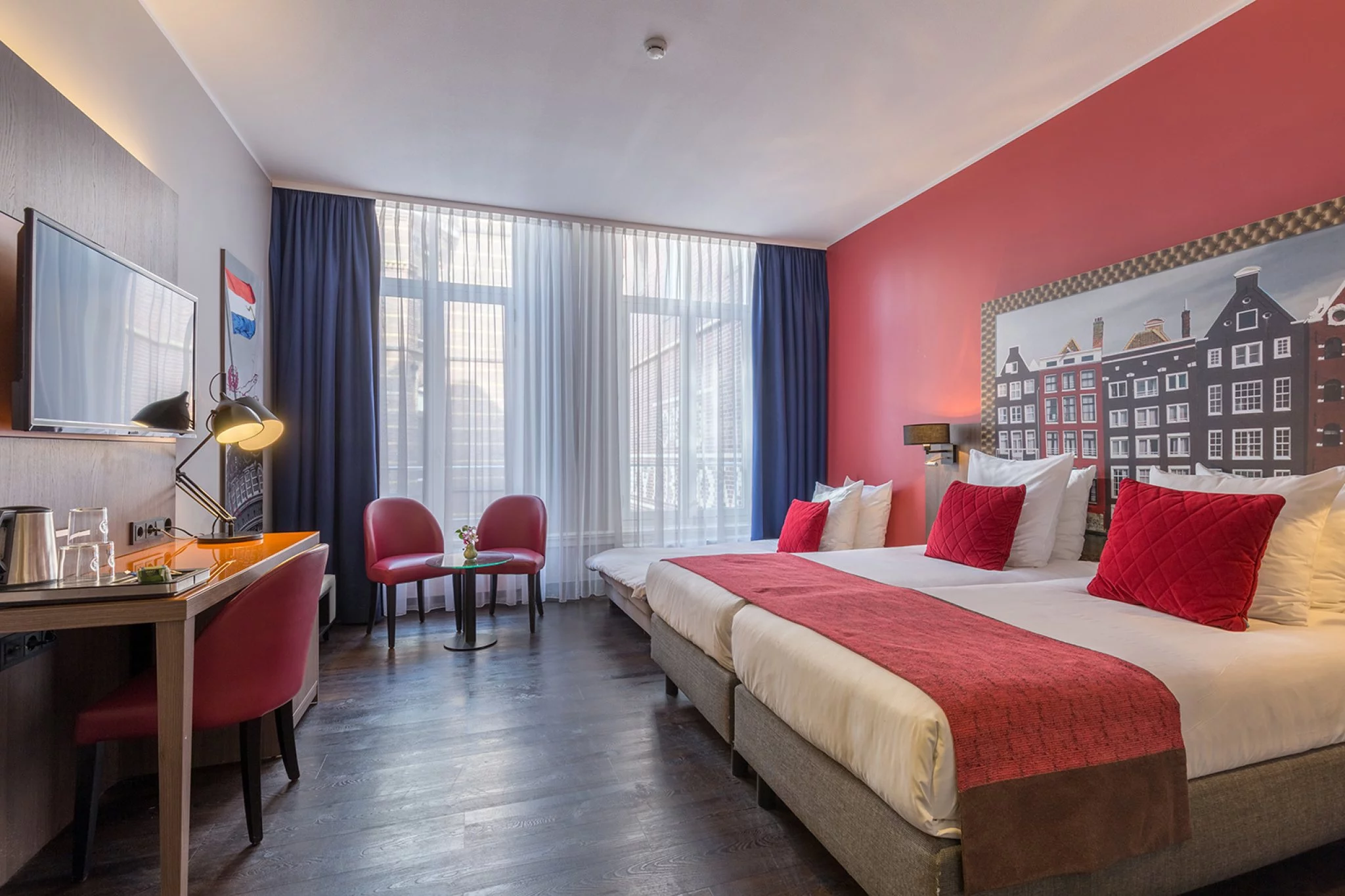 Leonardo Hotel Amsterdam City Center - Comfort Triple Zimmer
