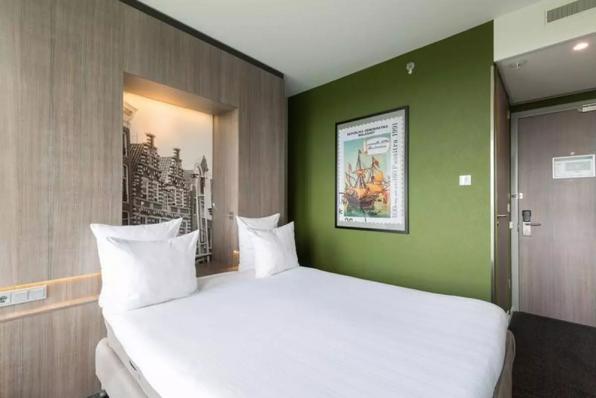 HotelPhoto3