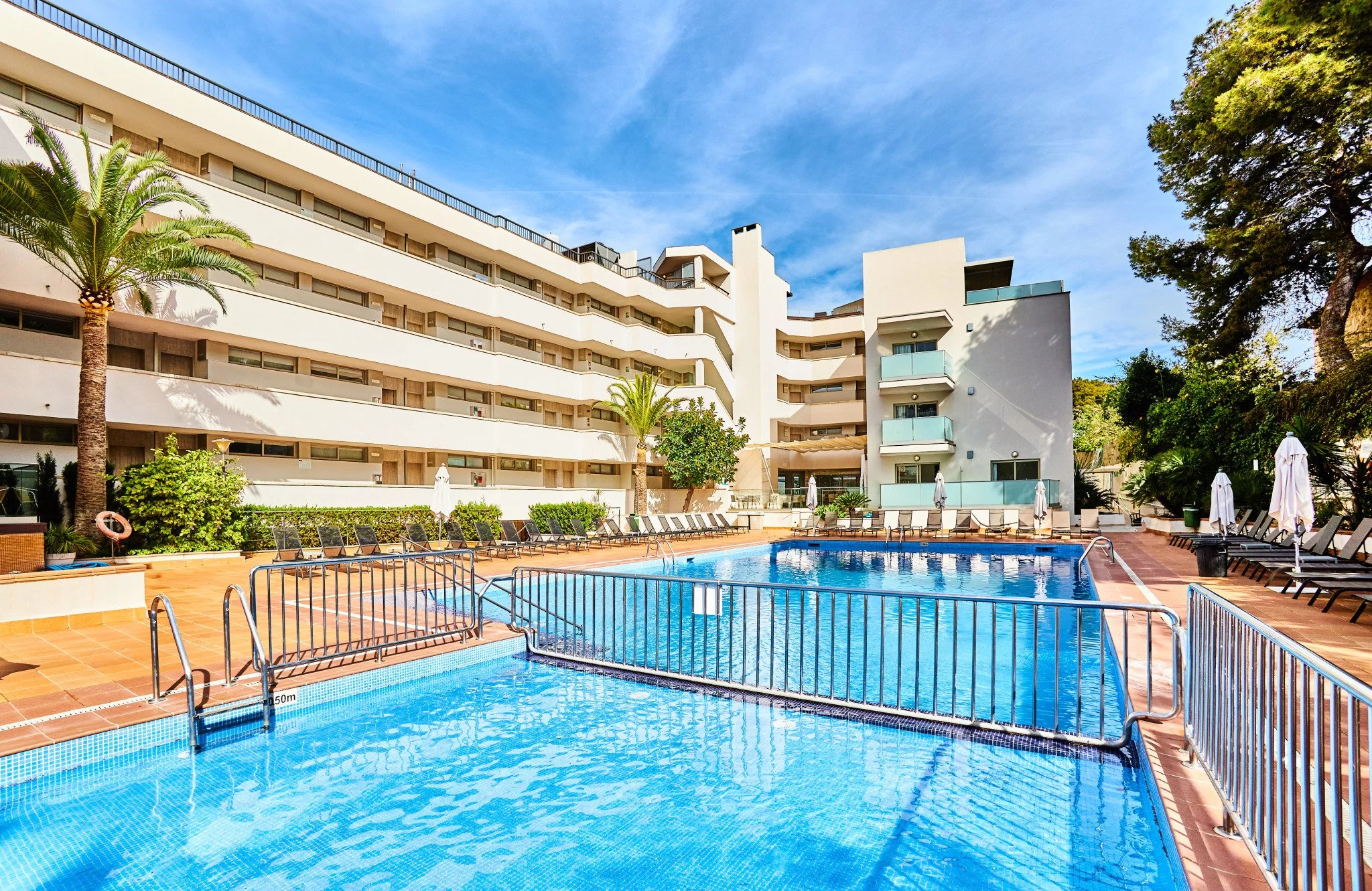 Leonardo Suites Hotel Mallorca Calvia - Pool