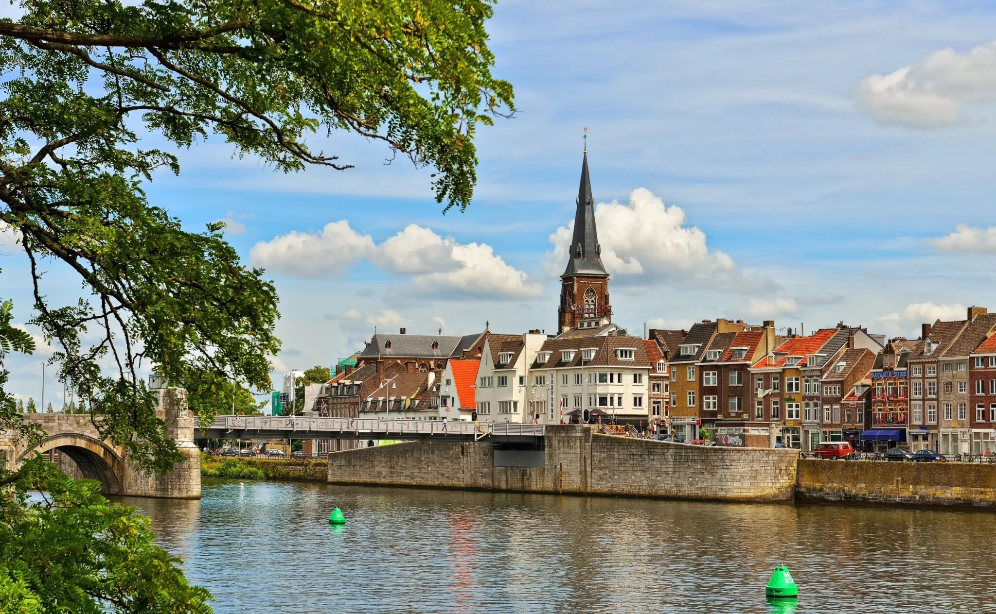 Maastricht city Leonardo Hotels