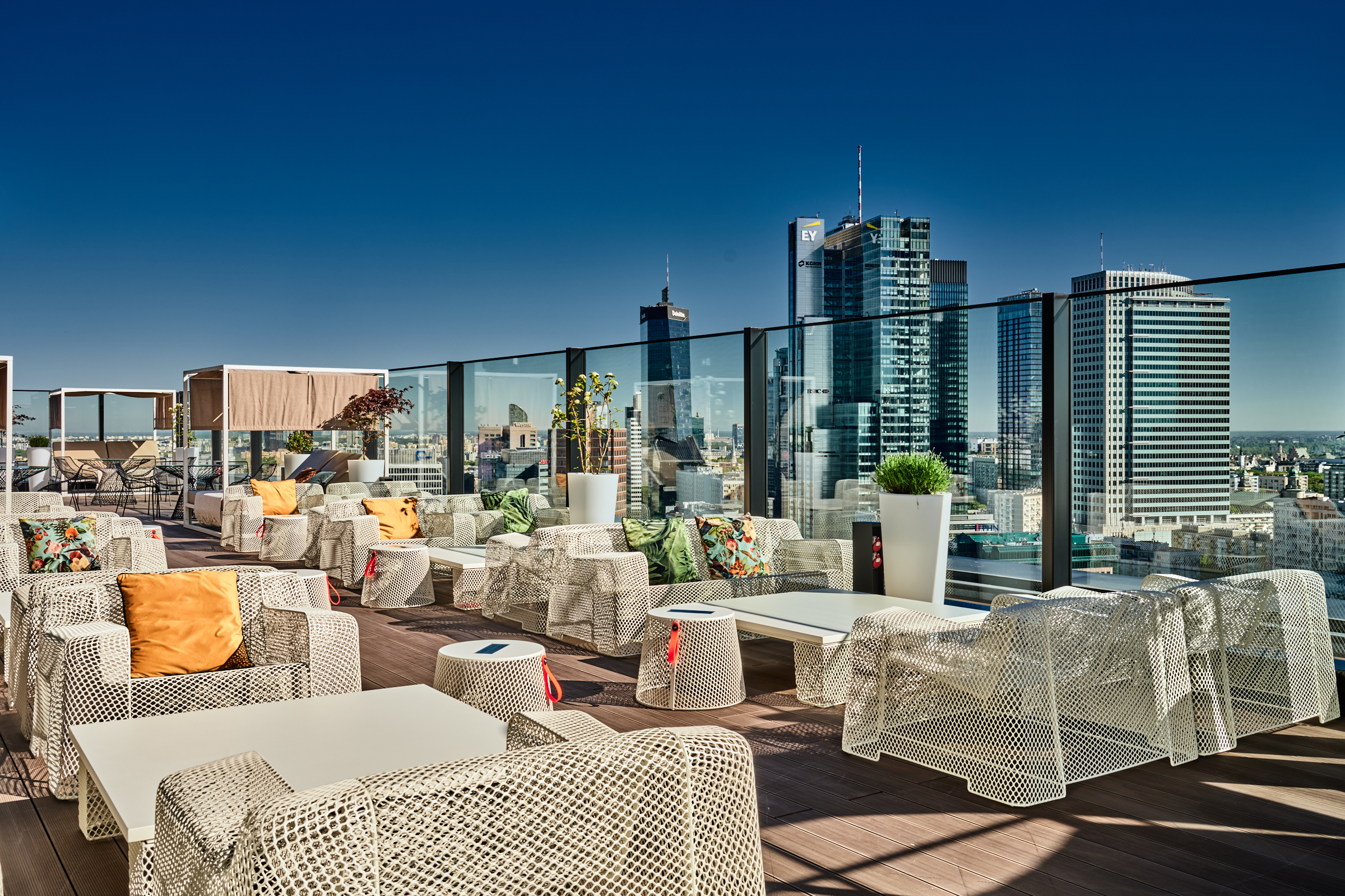 NYX Hotel Warsaw Rooftop Bar © Leonardo Hotels Central Europe